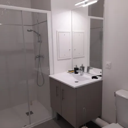 Dans Petit Chateau En Centre Apartment Lagny-sur-Marne