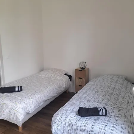 Apartment Dans Petit Chateau En Centre *
